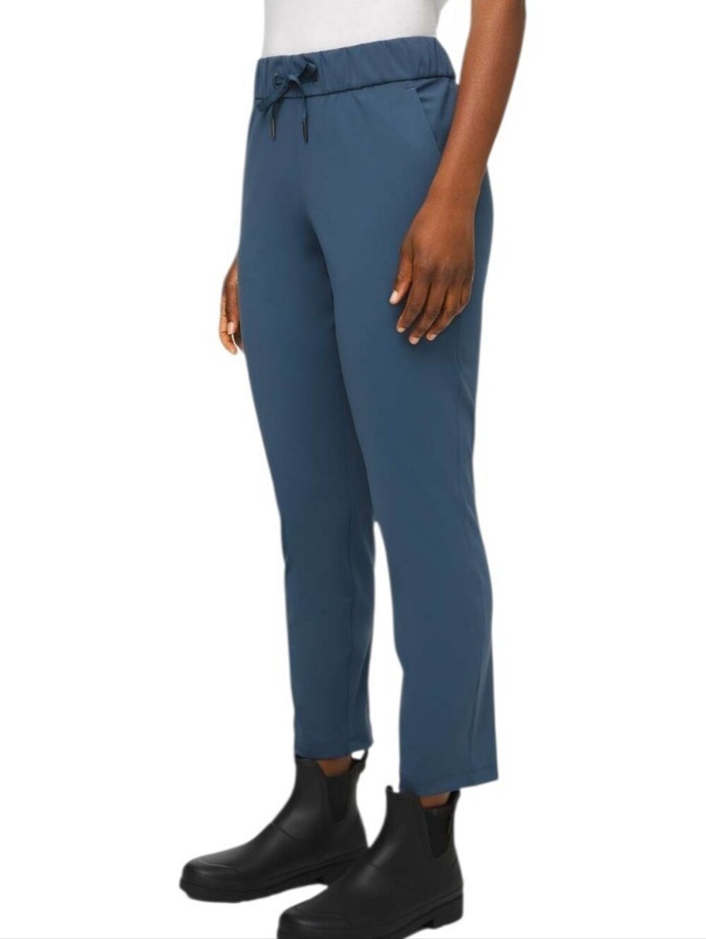 Lululemon On the Fly 7/8 Pant Code Blue